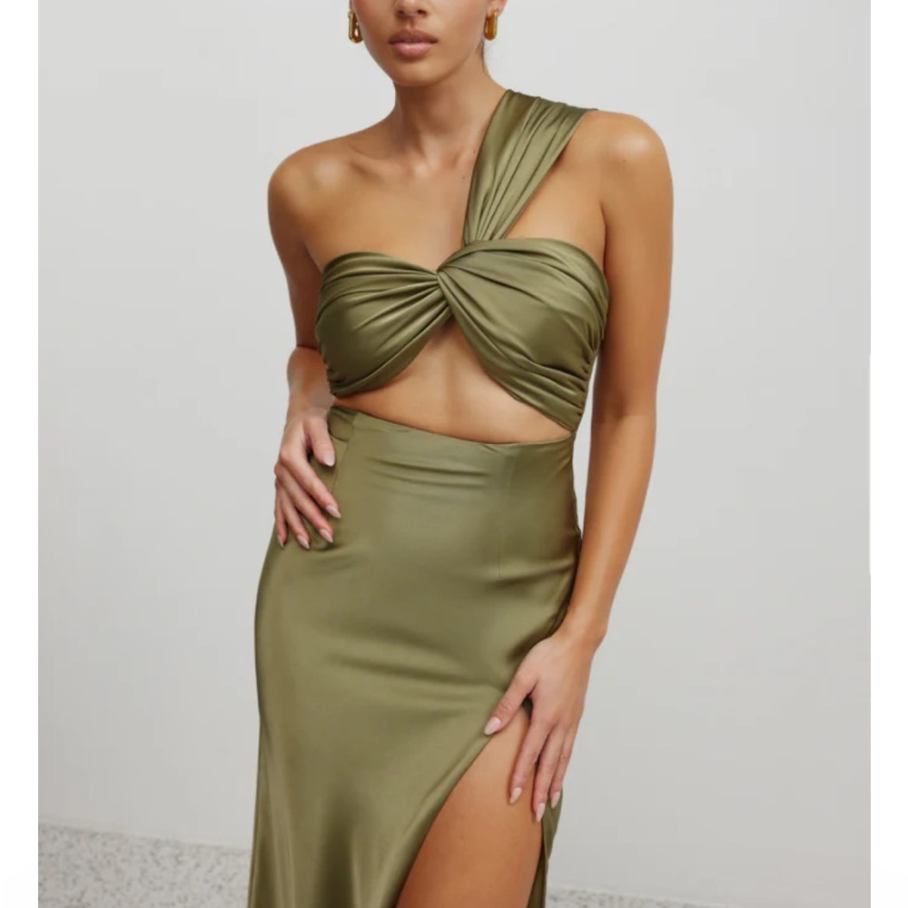Elegant Olive Green One-Shoulder Dress
